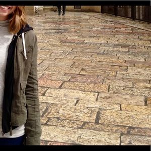 Meet your Posher, Krissy